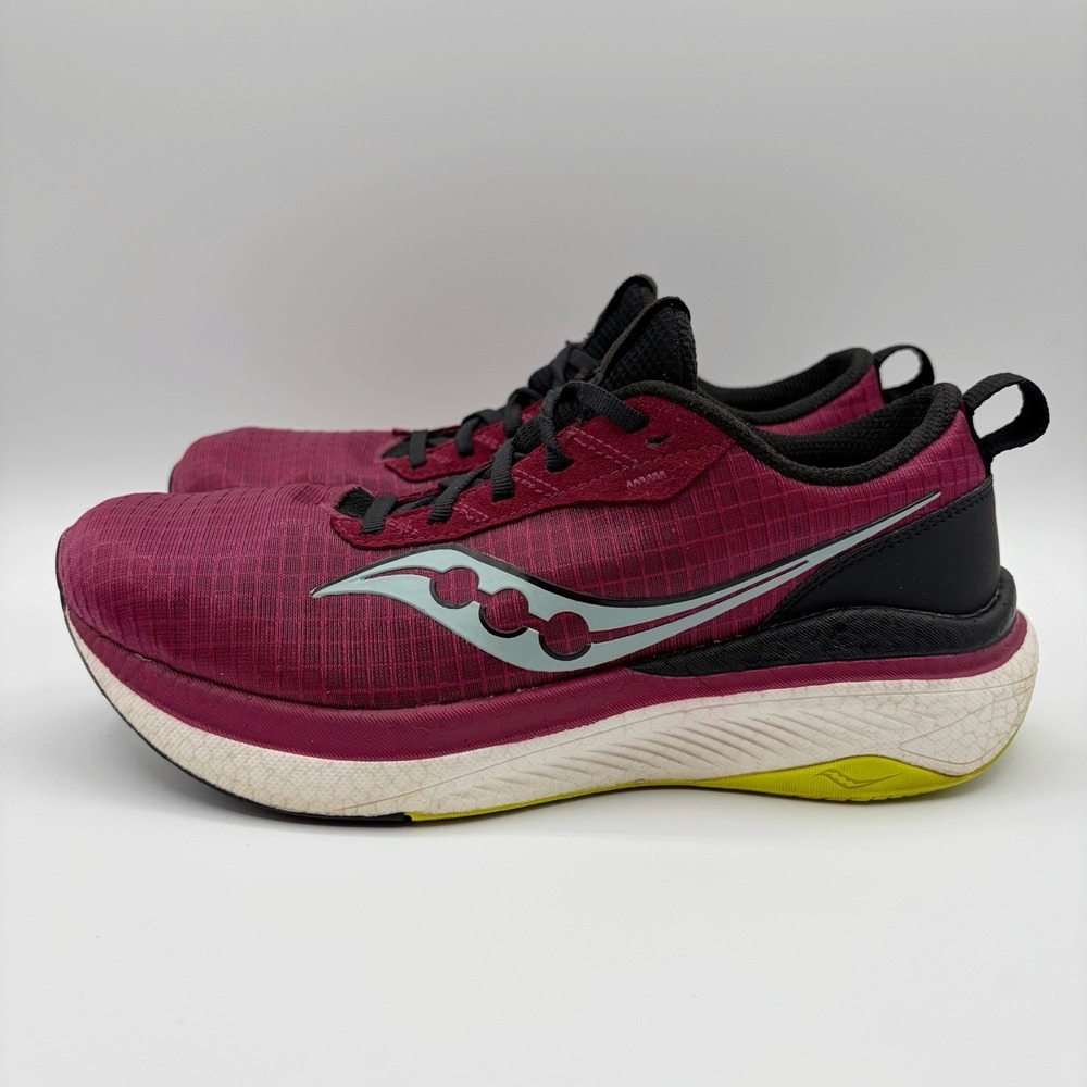 Saucony Kinvara 14 Womens Running Shoes Berry Purple Black S10820-16 Size 9